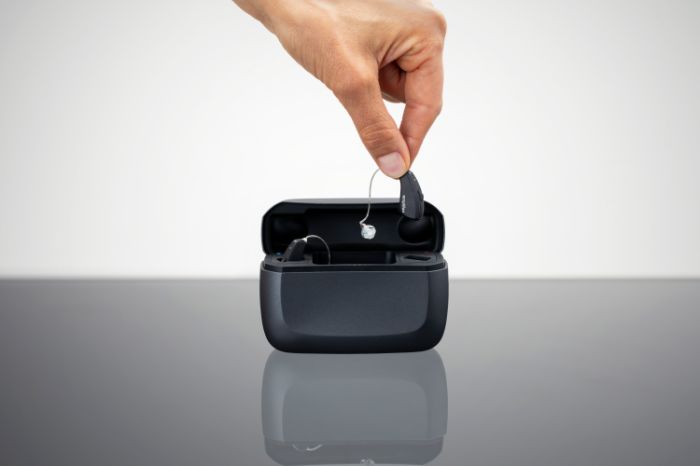 Ampli-connect R 5 - Appareil auditif connecté et discret | CH